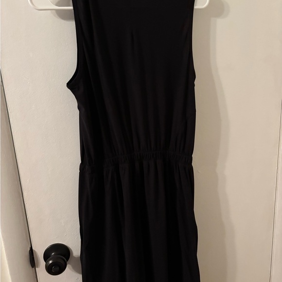 lululemon athletica “Lightweight High-Neck” Classic Black Midi Dress - Picture 4 of 5